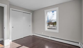 5 Katherine Dr, Johnston, RI 02919