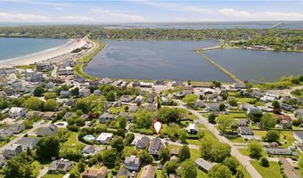 157 Ellery Ave, Middletown, RI 02842