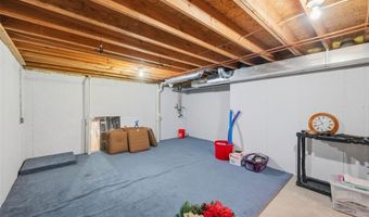 614 Whispering Willows Ct, Ballwin, MO 63021