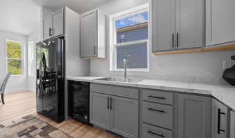 350 ROARK Way, Amherst, WI 54409