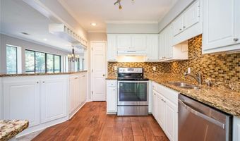 26202 Plantation Dr NE 202, Atlanta, GA 30324