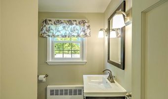 15 LAFAYETTE Rd, Barrington, RI 02806