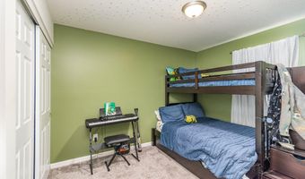 859 Birch Creek Dr, Alexandria, KY 41001