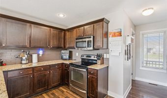 2727 6th Ave SE, Altoona, IA 50009
