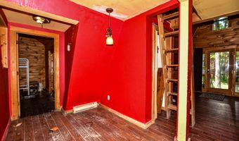 19 Castle Ln, Becket, MA 01223