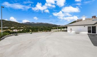 36608 Oak Ridge Dr, Yucaipa, CA 92399