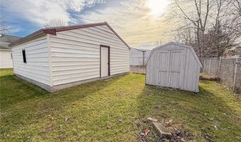 262 Idlewood Rd, Austintown, OH 44515