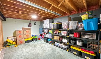 323 Woodfield Dr, Batesville, IN 47006