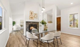 2084 Roberts Pl, Escondido, CA 92029