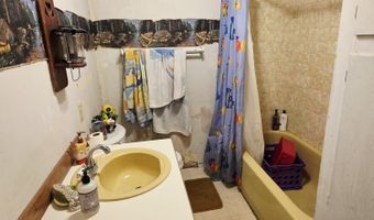 2477 CEDONIA ADDY Rd, Addy, WA 99101