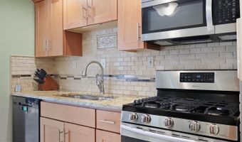 7137 MURRAY Ln, Annandale, VA 22003