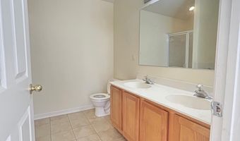 1505 POST OAK Dr 35, Bowie, MD 20721