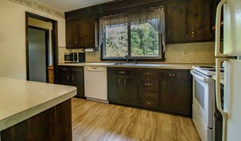 183 Crown St, Bristol, CT 06010