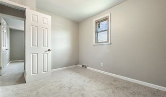 541 8th St, Ambridge, PA 15003