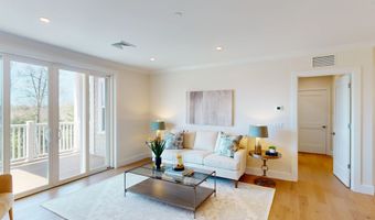 1 Longview Dr 106, Atkinson, NH 03811