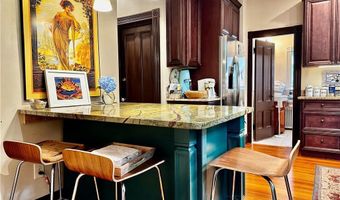 17 Lincoln St, Newport, RI 02840