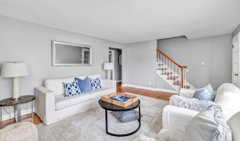 84 Oxford St, Bridgeport, CT 06606