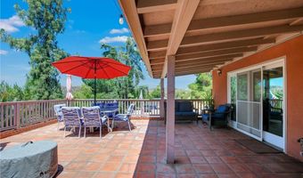 1026 Arnold Way, Alpine, CA 91901