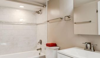 526 N PAYNE St, Alexandria, VA 22314