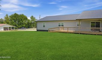 174 Poplar St, Benton, TN 37307