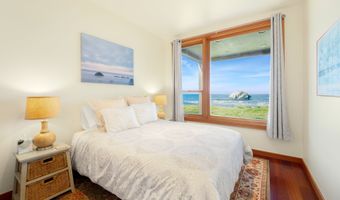 1950 BEACH LOOP Dr SW, Bandon, OR 97411