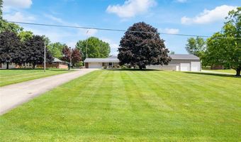 22840 Buck Rd, Alliance, OH 44601