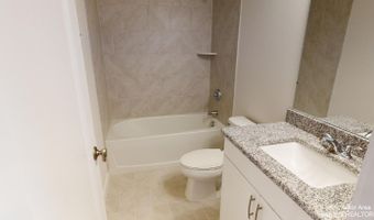 2708 S Spurway Dr, Ann Arbor, MI 48105