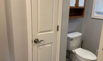 120 HILLDALE Ct, Claymont, DE 19703