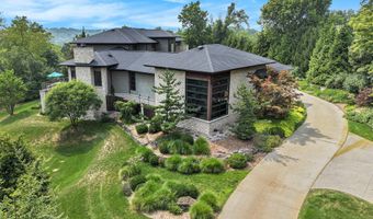 307 Windy Crest Dr, Ann Arbor, MI 48105