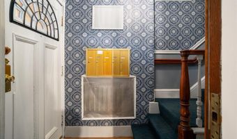 52 S Swan St # G, Albany, NY 12210