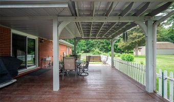 9404 River Rd, Algonac, MI 48001