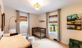 17 W667 Lorraine Ave, Addison, IL 60101