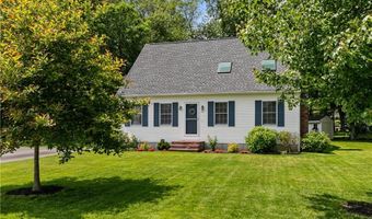 17 Basswood Dr, Bristol, RI 02809