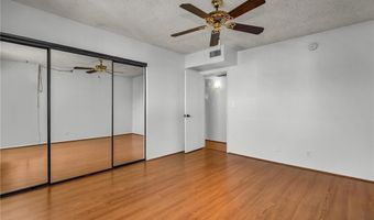 5414 Newcastle Ave 49, Encino, CA 91316