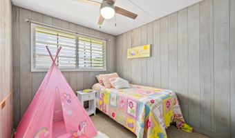 45-313 Nakuluai St, Kaneohe, HI 96744
