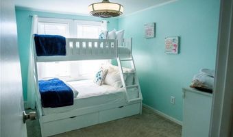 58 Allston Ave, Middletown, RI 02842