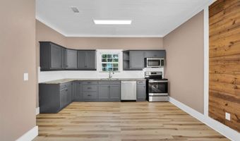 601 S 7th Ave, Teague, TX 75860