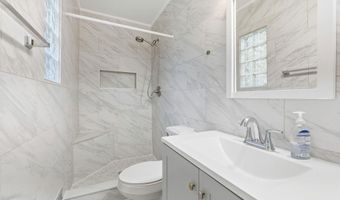 7810 KALORAMA Rd, Annandale, VA 22003