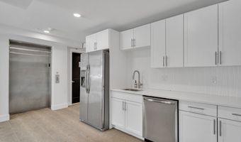 50 Hichborn St 308, Boston, MA 02135