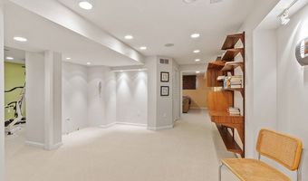 20 Carter Ln, Andover, MA 01810