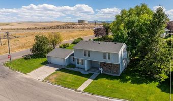 650 Highland St, American Falls, ID 83211