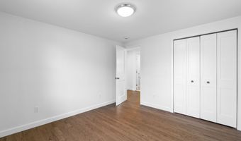 13 Brushy Plain Rd, Branford, CT 06405