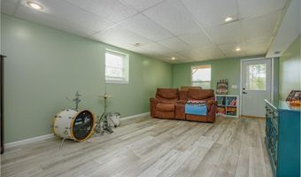 2515 E Primrose Ln, Altamont, IL 62411