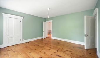 36 CHESTER St, Chester, NH 03036