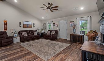 1615 Linton Rd, Benton, LA 71006