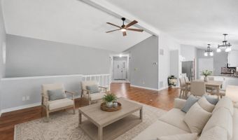50 Ruthwell Dr, Bella Vista, AR 72715