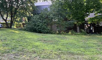 203 Fairview St, Brattleboro, VT 05301