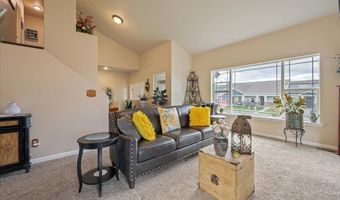 3728 SUNRISE HILLS Dr, Cheyenne, WY 82009