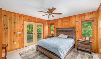 868 Cabin Flats Rd, Balsam, NC 28707