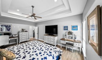 156 Crescent Rdg, Adkins, TX 78101